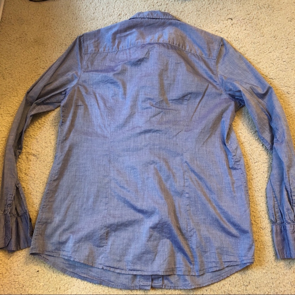 Gap Blouse with Ruffled Front - Picture 5 of 5